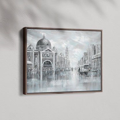Blue Breeze, Flinders Station
